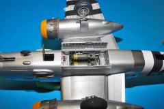 b25_4